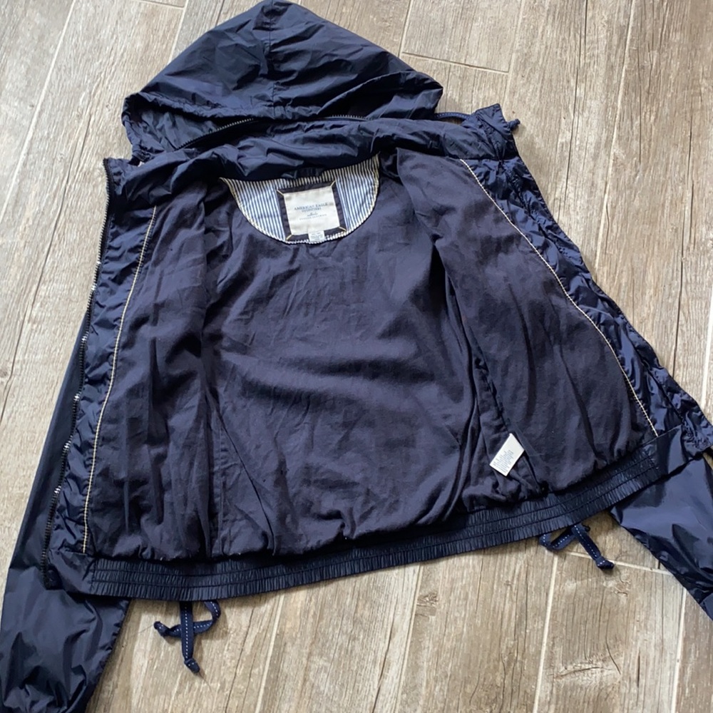 American Eagle Windbreaker Jacket w/Hood - Picture 4 of 8